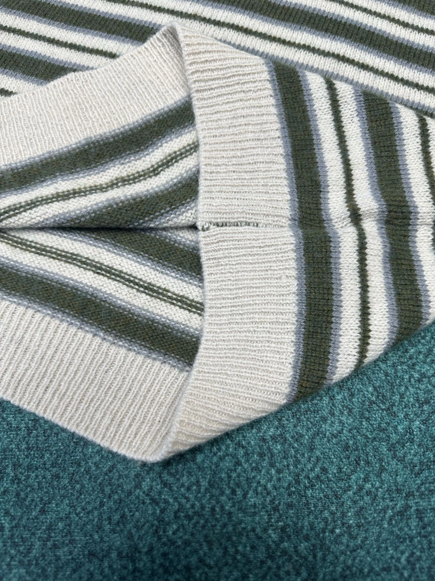 wg.luxury-- 8oro Pi191 cashmere item: E-F443J1630H